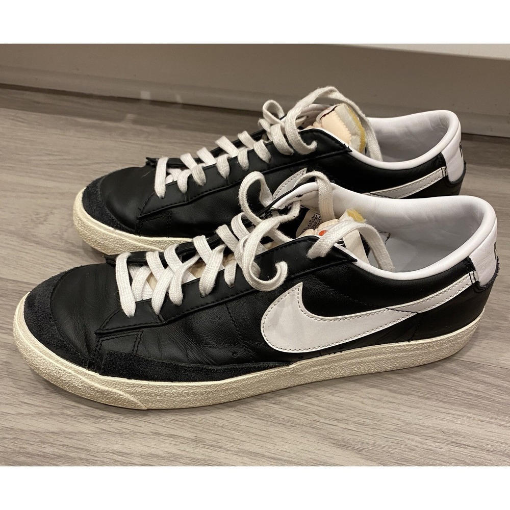 Nike Blazer Low '77 Mens Size 11.5 Shoes Black And White Sneakers DA6364-001